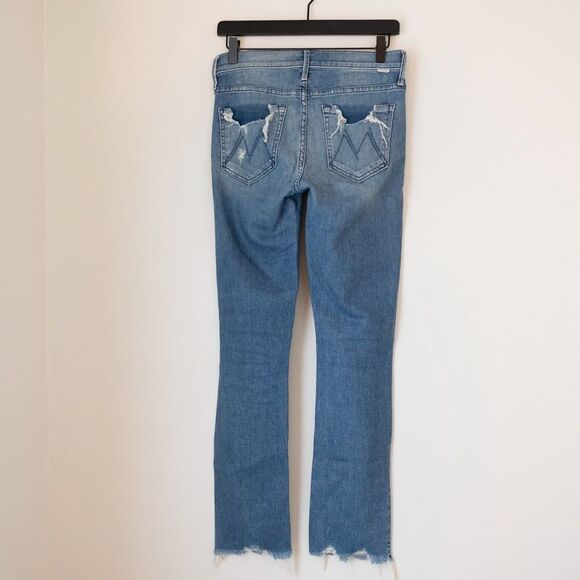 Mother Denim Rascal Ankle Chew Straight Leg Distressed Jeans Learning to Hula 26 - Picture 4 of 11